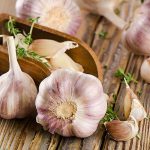 Garlic Capsules for Acne