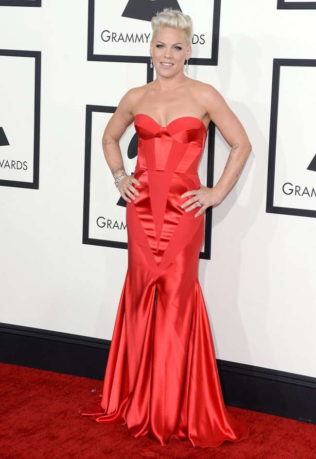 Alicia Keys Sexiest Grammy Dresses