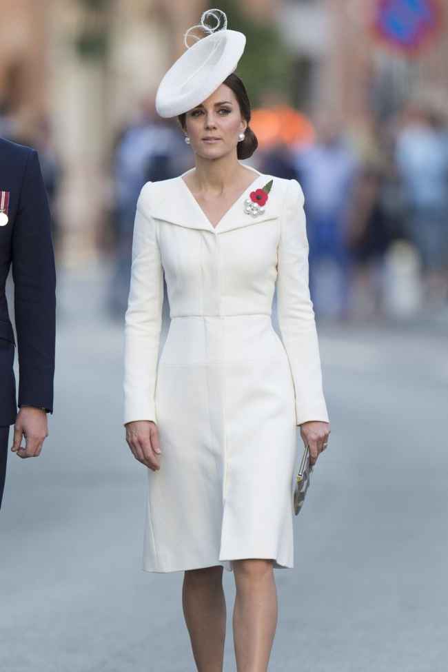 Kate’s White Coat Dress for Iconic Royal Styles